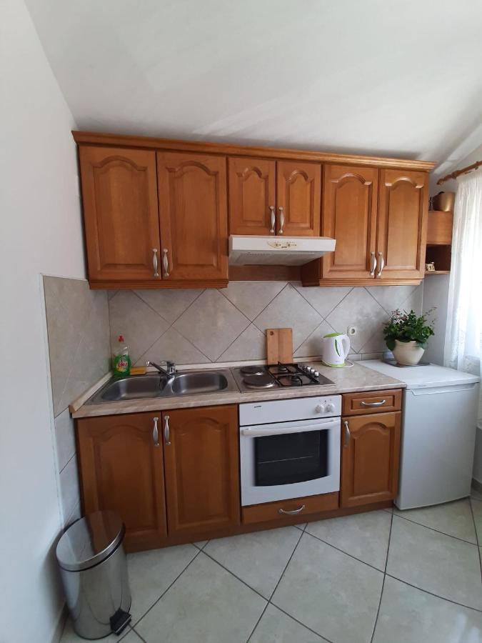 Apartments Ivanka Starigrad Paklenica Eksteriør bilde