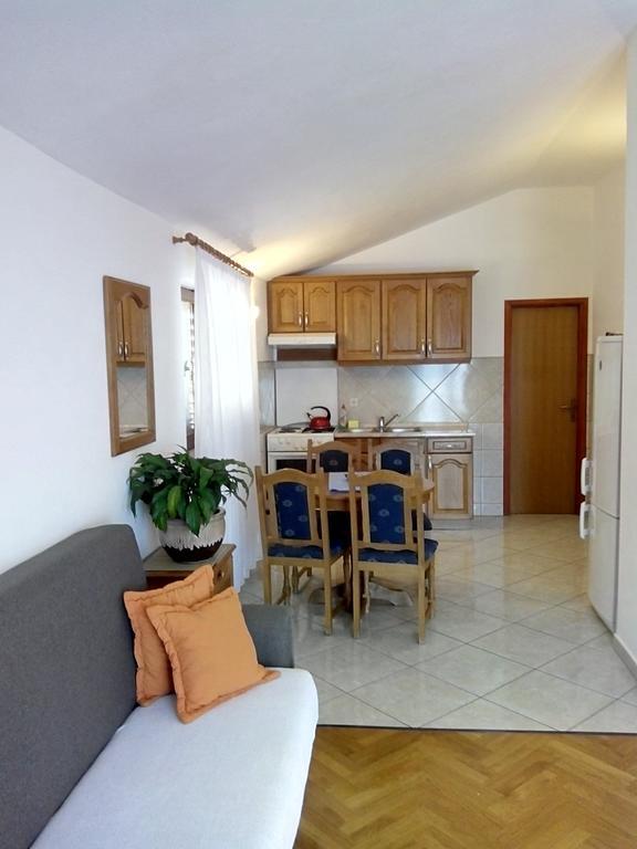 Apartments Ivanka Starigrad Paklenica Rom bilde