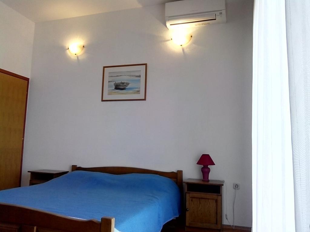 Apartments Ivanka Starigrad Paklenica Rom bilde