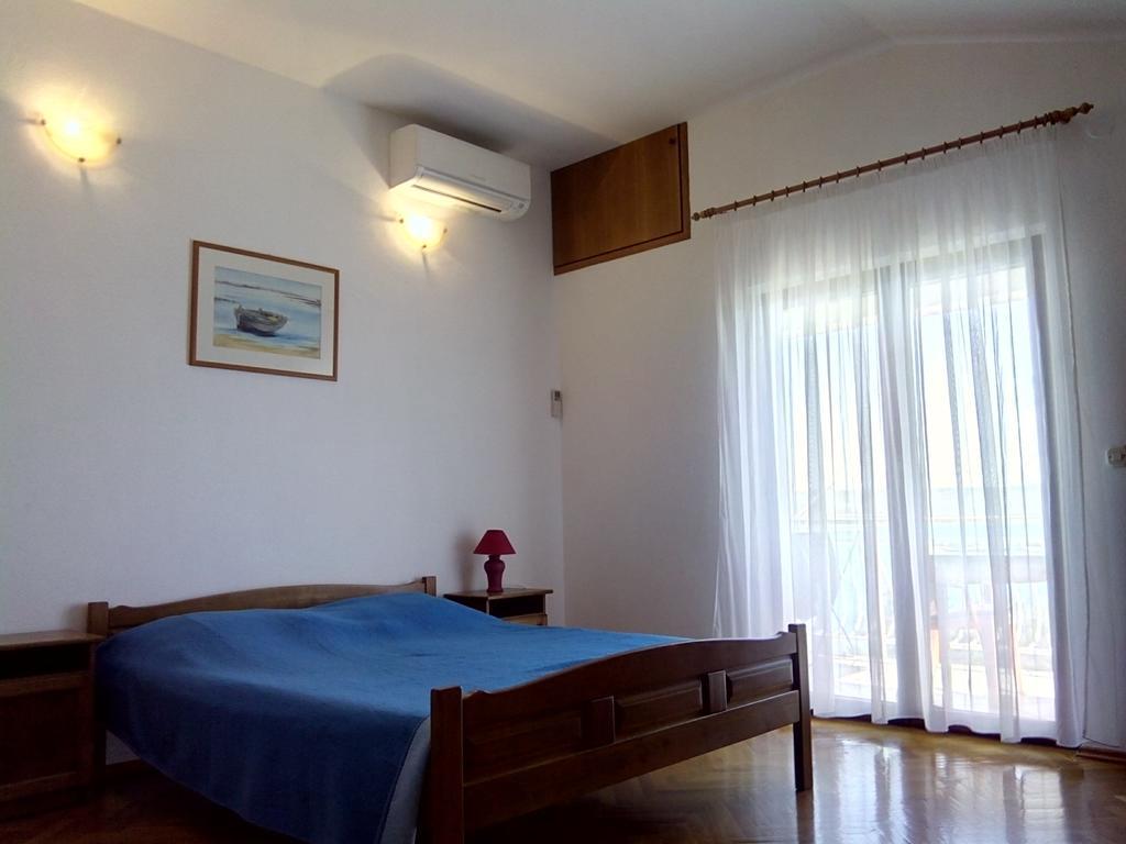 Apartments Ivanka Starigrad Paklenica Rom bilde
